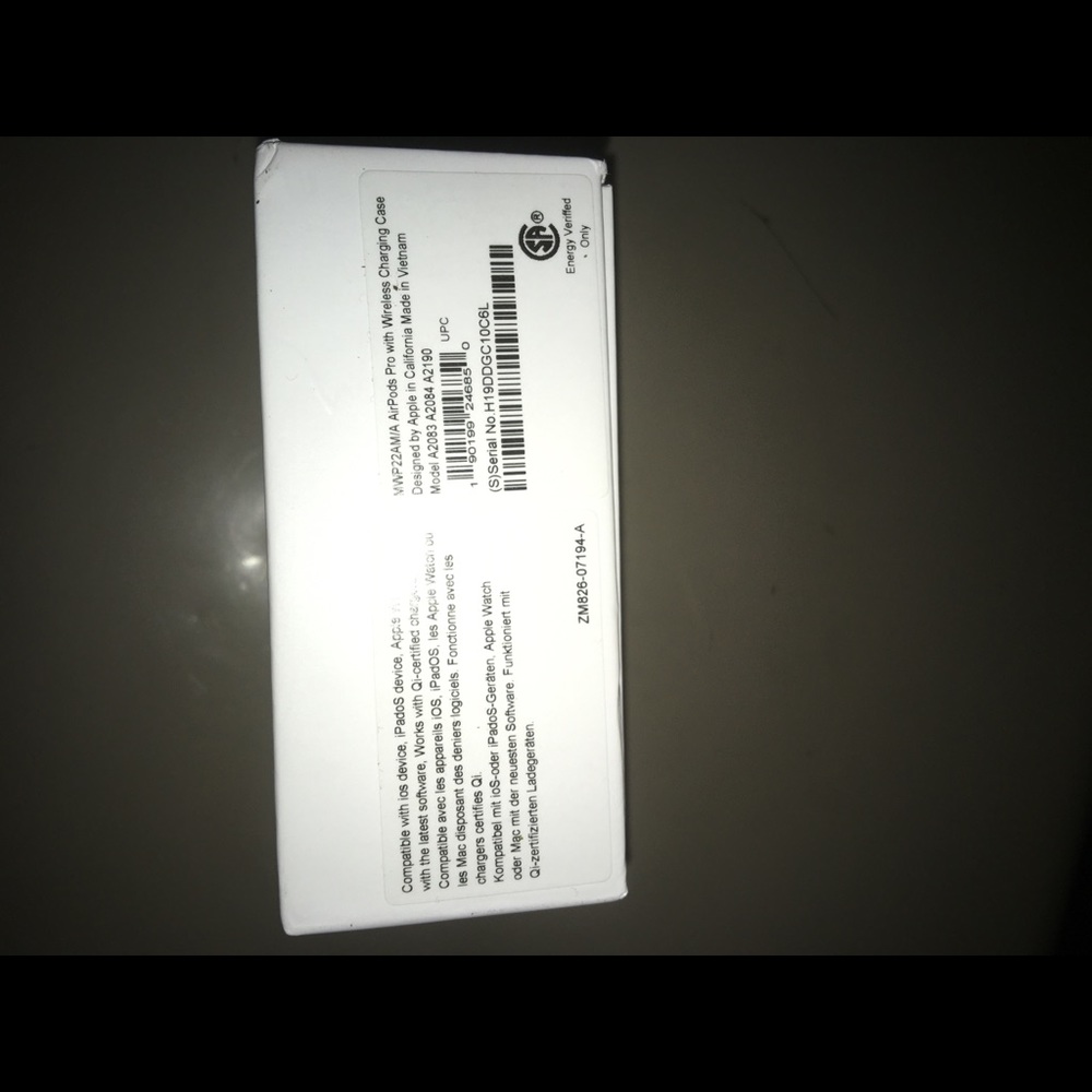 Apple AirPod pros